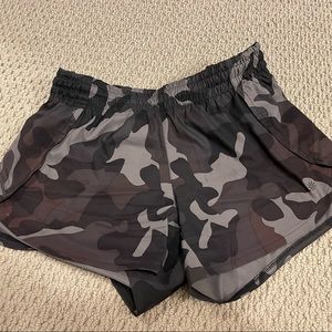 Athleta Racer Run shorts, 5”